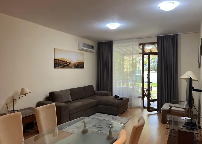 аpartment In The Garden Of Eden Apartament
