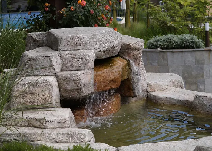 аpartment In The Garden Of Eden